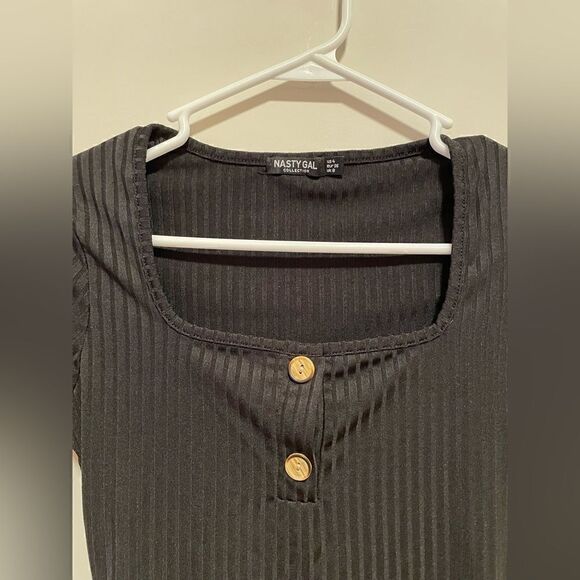 Nasty Gal Black V Neck Bodysuit - Picture 3 of 4